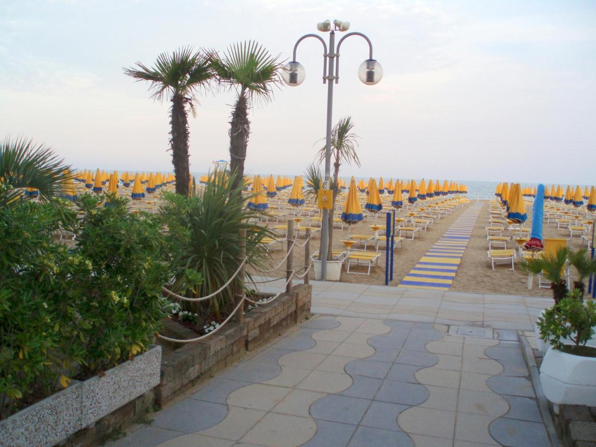 Appartamento Dalmazia 10 Lido di Jesolo Eksteriør billede