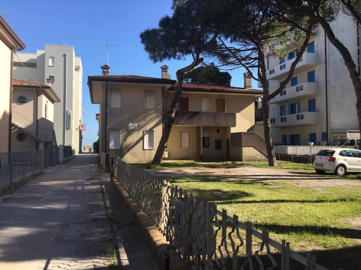 Appartamento Dalmazia 10 Lido di Jesolo Eksteriør billede